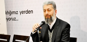 İslâm’ı Sünnîlik, onu Hanefîlik, onu da Türklük ile özdeşleştirmişler