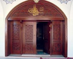 ŞOL KAPIDAN İÇERİ